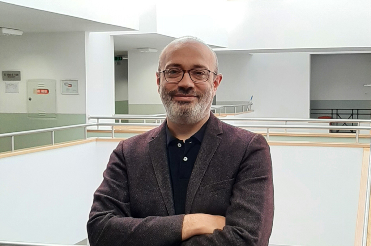 DR. OUMOUT CHOUSEIN OGLOU